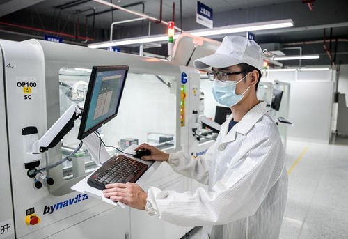 北斗高精度定位 讓智能汽車更聰明，與世界同行